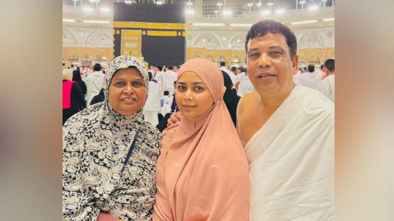 ‘পবিত্র কাবার দিকে তাকালাম, সব শব্দ হারিয়ে গেল’...