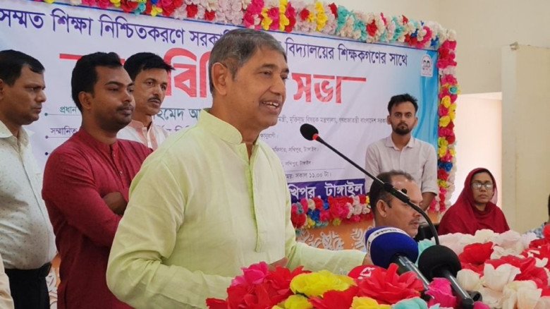 মাদ্রাসাগুলোতে স্কুলের তুলনায় অনেক ভালো লেখাপড়া হয়: মুক্তিযু