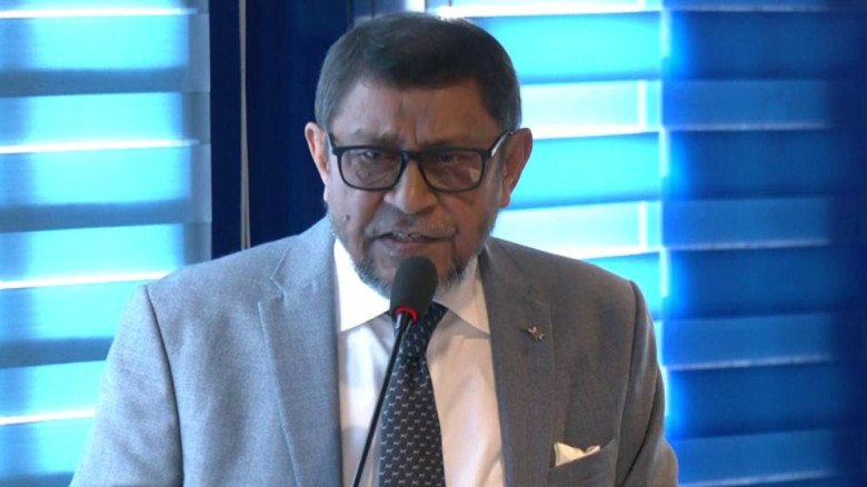 স্বাস্থ্যখাতে জনবল সংকট মোকাবিলায় তরুণদের এগিয়ে আসার আহ্বান