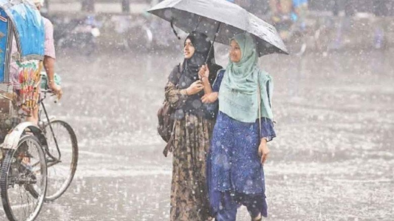 বৃষ্টি কমবে কবে, জানাল আবহাওয়া অধিদপ্তর