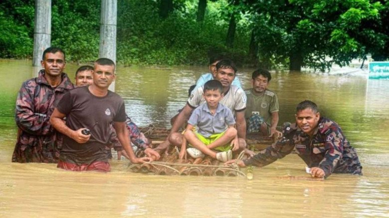 বন্যাকবলিত ১১ জেলায় বিজিবি মোতায়েন