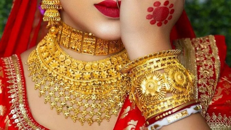 ১৩ জুলাই ২০২৬: ২২ ক্যারেট স্বর্ণের ভরি কত?