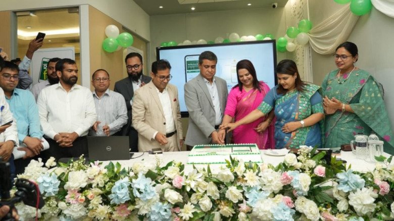 চালু হলো ‘হ্যালো ডিসি’ অ্যাপ, এক ক্লিকেই মিলবে জেলা প্রশাসনে