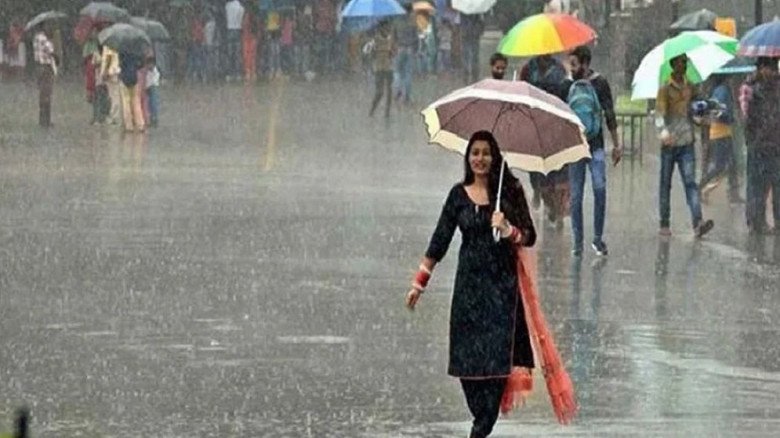 দুপুরের মধ্যে যেসব অঞ্চলে বজ্রবৃষ্টির আভাস