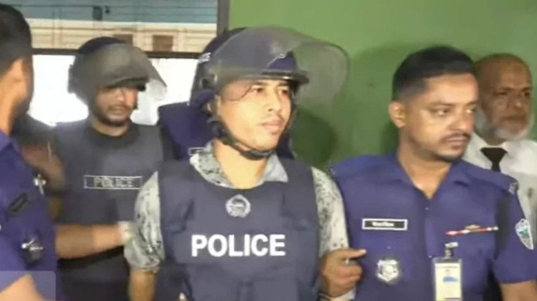 চট্টগ্রামের ‘ডেভিড ইমন’: প্রতি মাসে কোটি টাকার চাঁদাবাজি ও অ